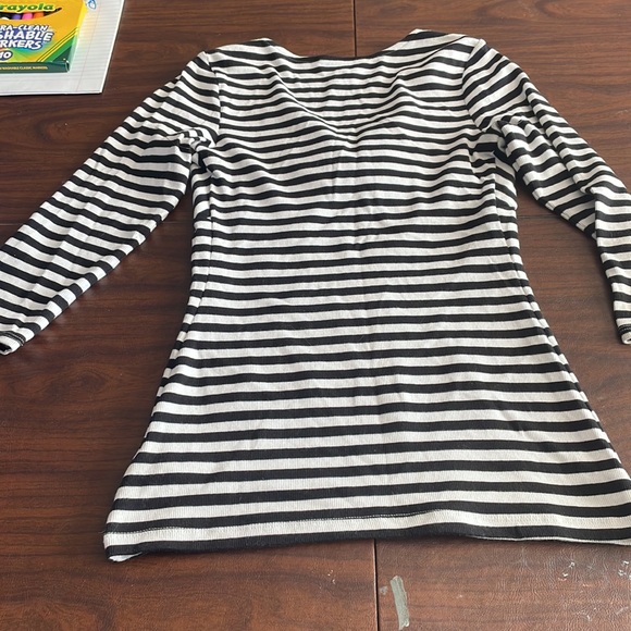 Guess medium weight full length blouse/sweater/tunic - Picture 5 of 8